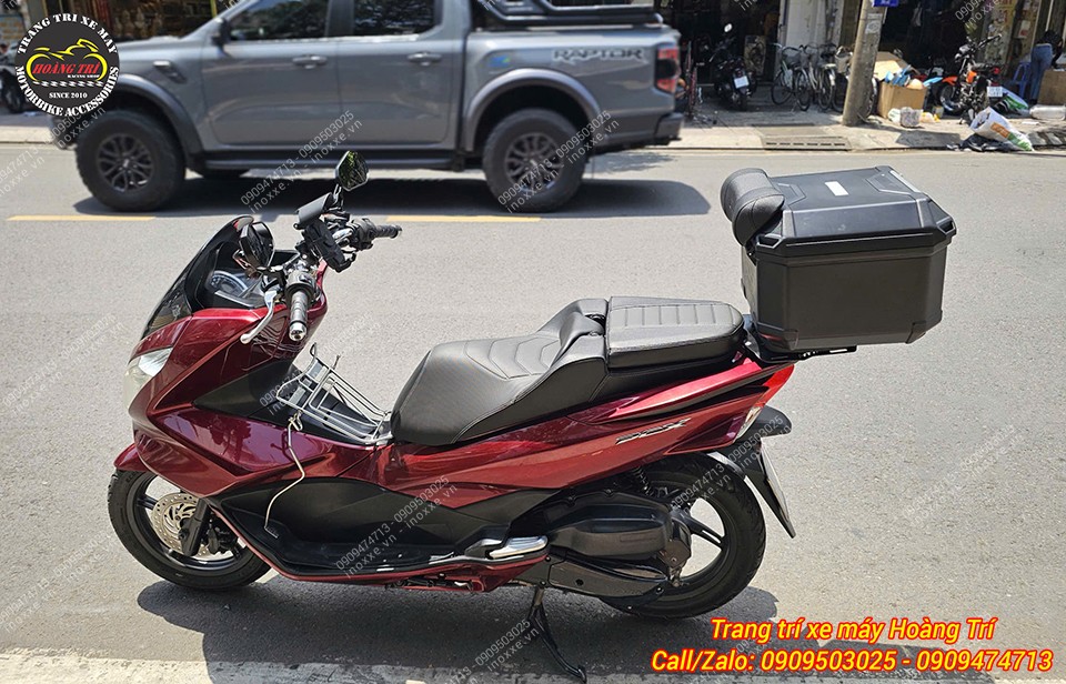 Miếng đệm tựa lưng gắn thung sau Givi (E95M)