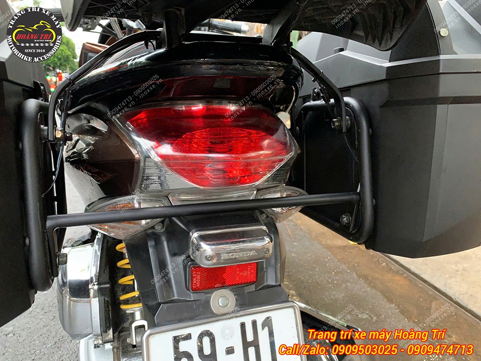 Thùng hông Givi cho xe PCX