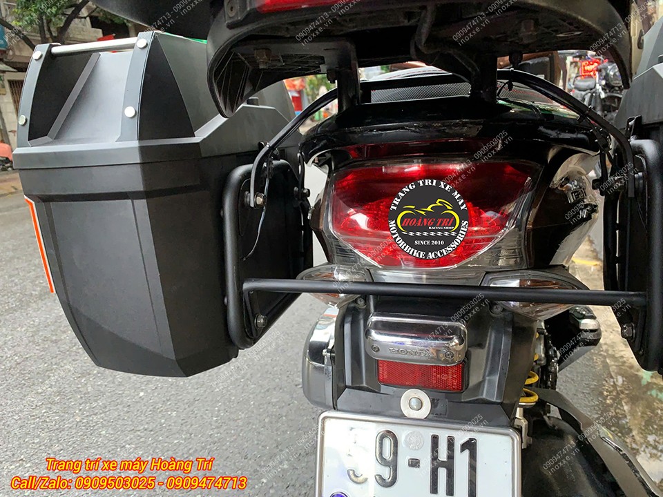 Thùng hông Givi cho xe PCX