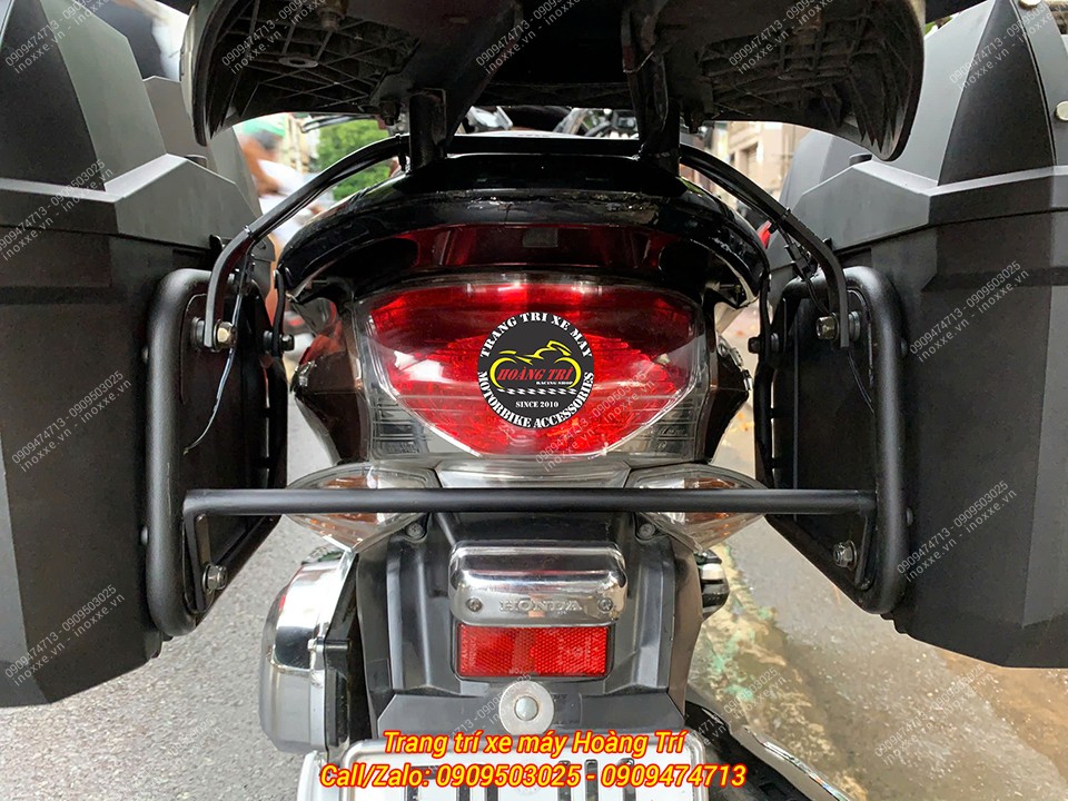 Thùng hông Givi cho xe PCX