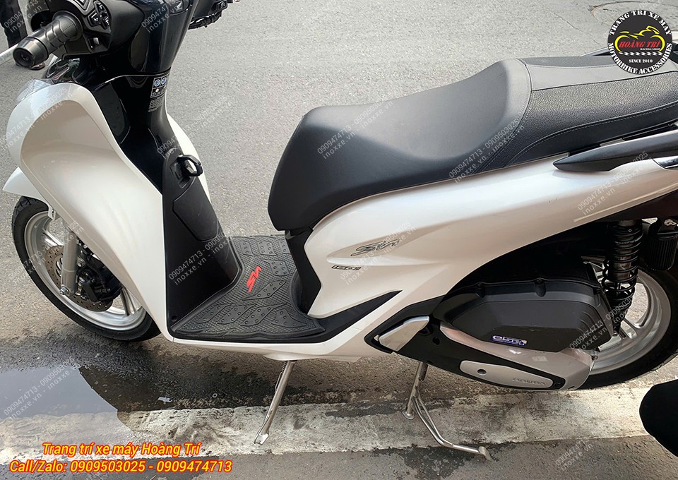 Chân chống inox cho xe SH Việt Nam