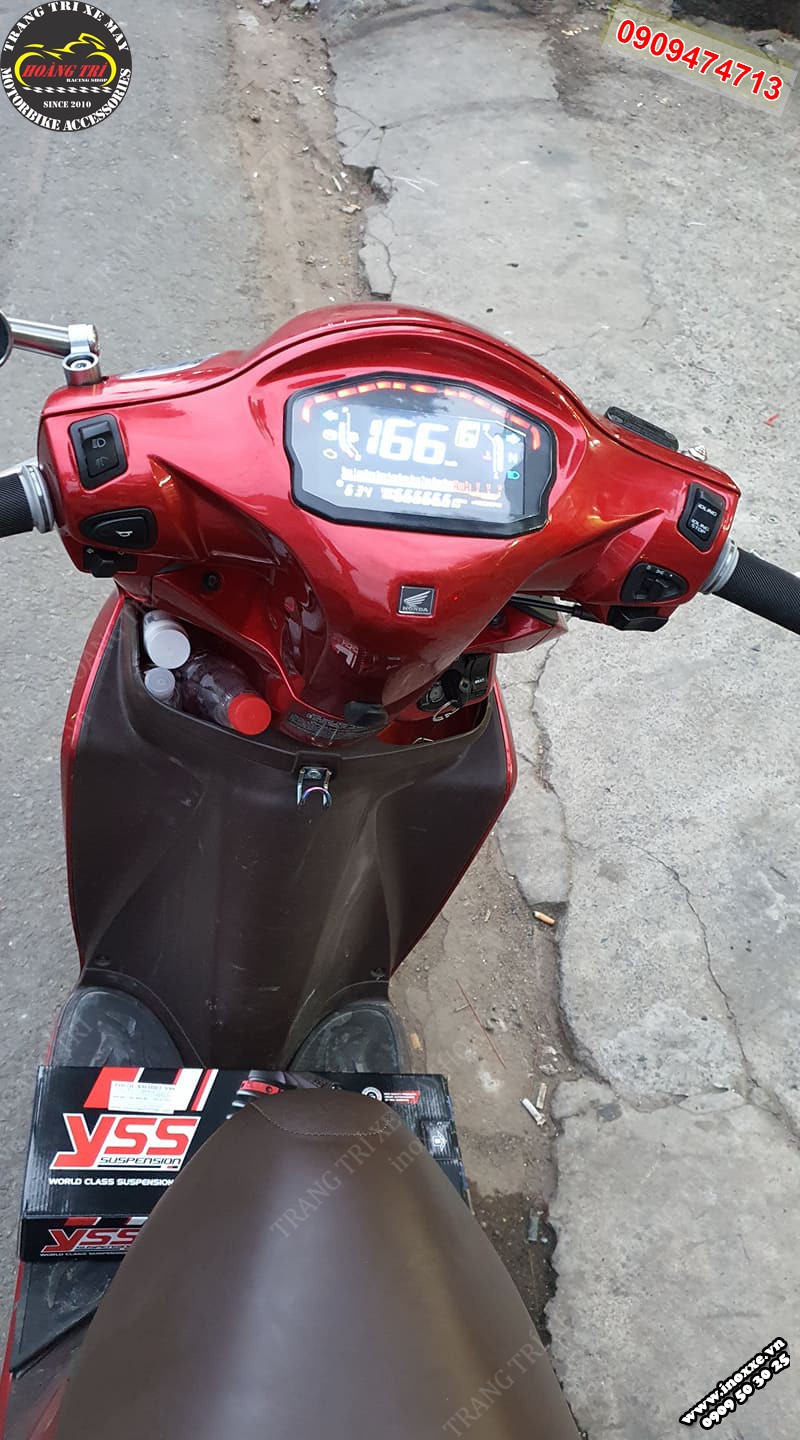 Honda Vision độ đồng hồ kiểu Ducati