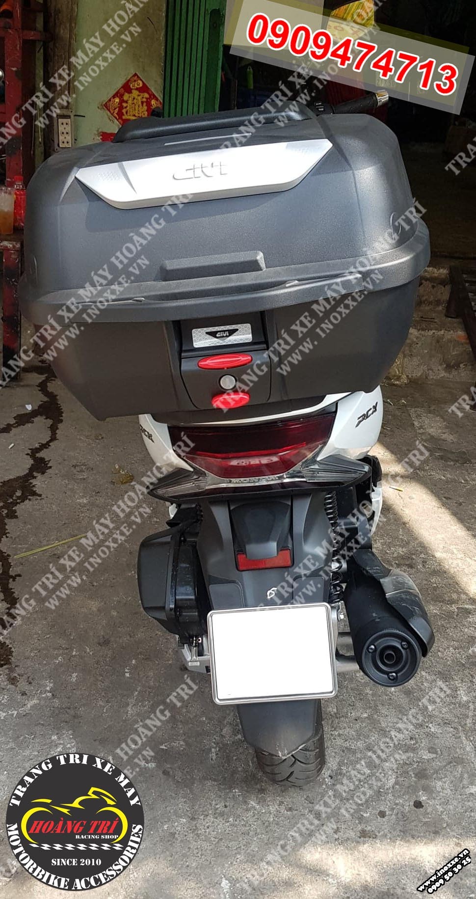 Thùng Givi được trang bị cho xe PCX 2018