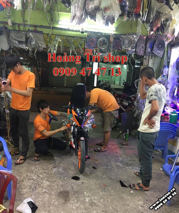 Giá dán keo xe Raider 150 Hoàng Trí