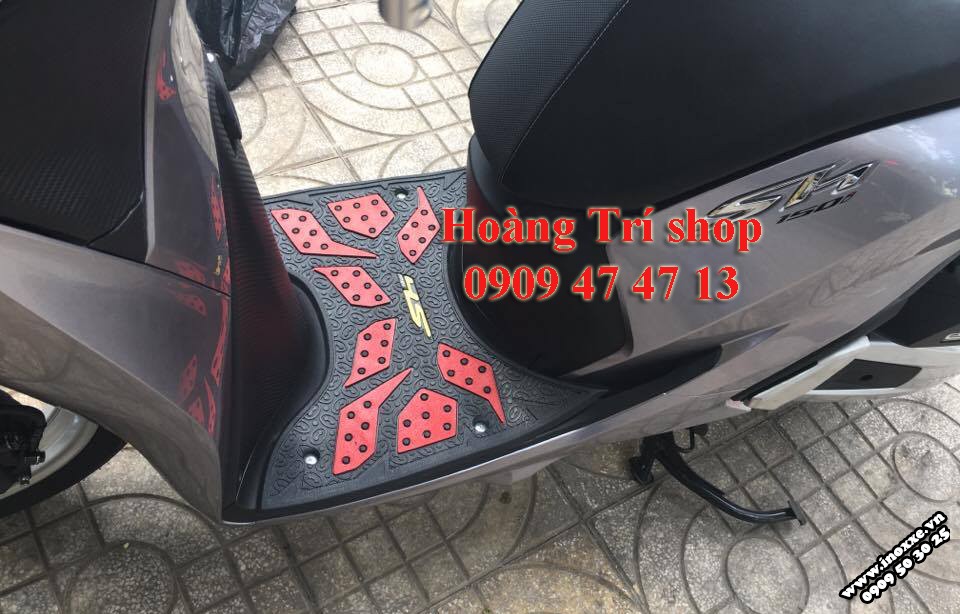 Thảm để chân cao su Thái Lan xe SH 2017 Hoàng Trí shop