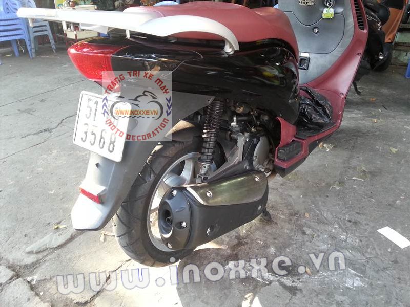 Ốp pô Sh 300i lắp cho xe Dylan-PS-PCX 