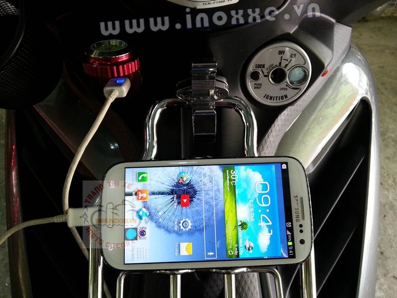 HCM Sạc điện thoại gắn trên xe máy MOTO loại 1 sạc cổng USBloại 1 cổng  USB hàng chất lượng  Lazadavn