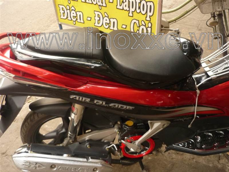Trang trí xe máy - Độ yên xe 2 tầng 
