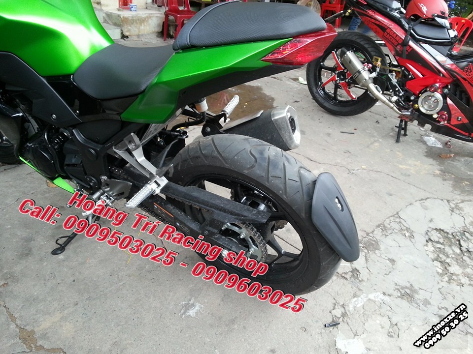 Kawasaki Z300 độ chắn bùn chế