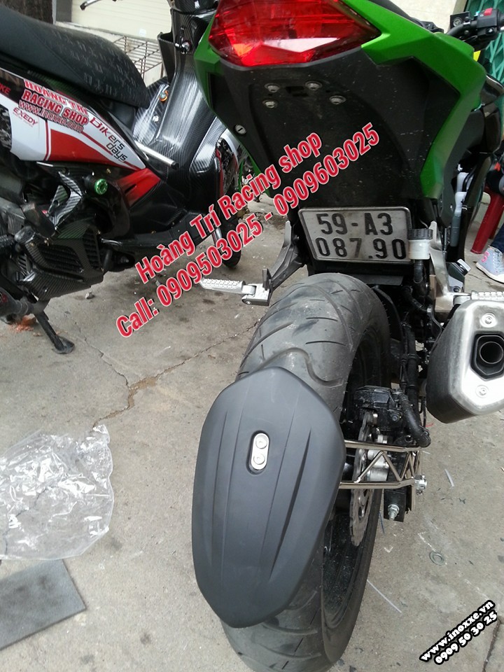 Kawasaki Z300 độ chắn bùn chế