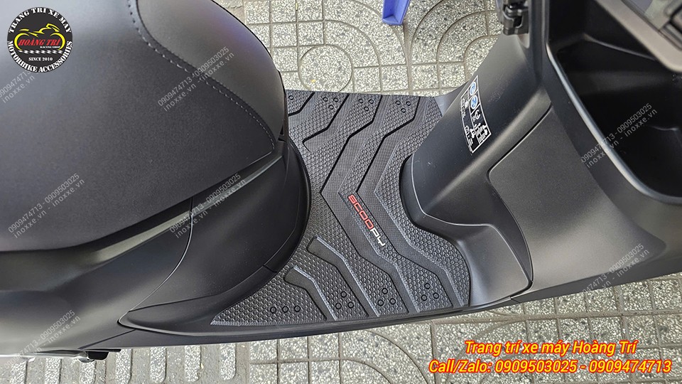 Thảm lót chân cao su Scoopy