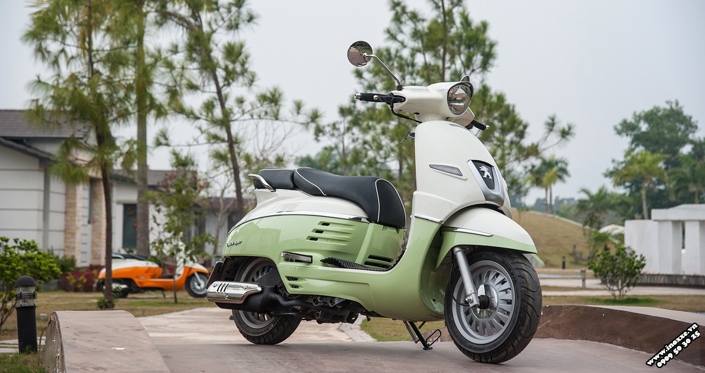 Góc nghiêng của xe tay ga Peugeot Django