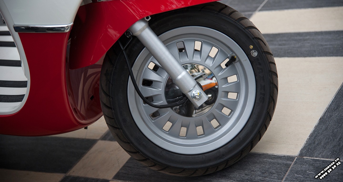 Hệ thống phanh và bánh trước của Peugeot Django