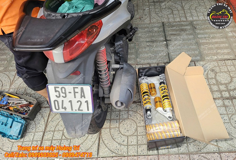 Phuộc Ohlins bình dầu chính hãng lắp cho xe Piaggio Medley